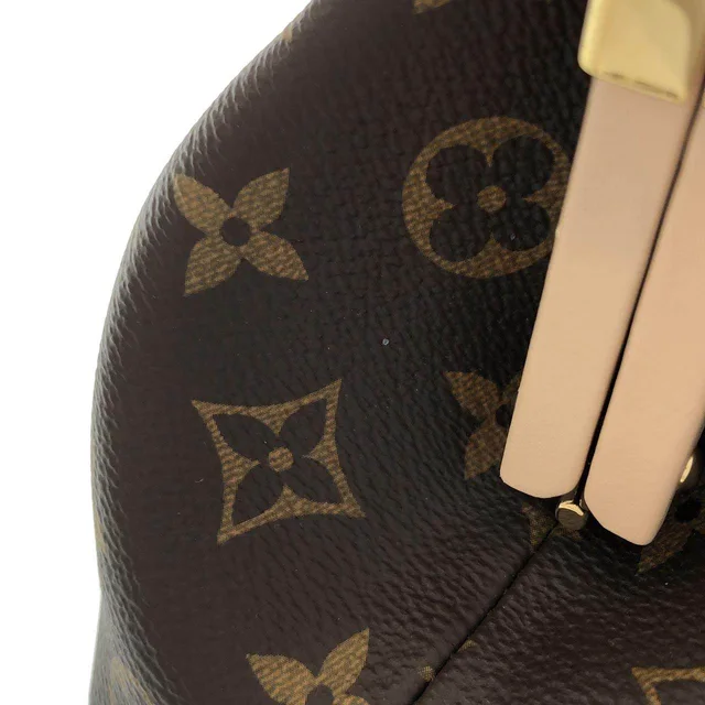 Louis Vuitton Monogram Clutch in Bronze Canvas from LuxUness, photo 5 of 10