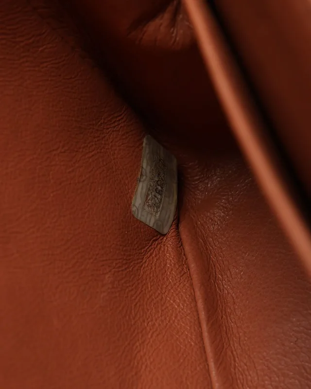 Chanel Small Diana Linen Single Flap Bag in Leather from A Retro Tale, photo 9 of 10