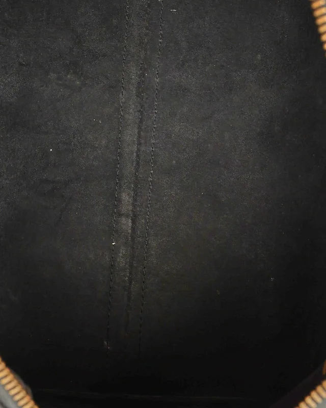 Louis Vuitton Epi Speedy 35 Bag in Leather from A Retro Tale, photo 8 of 9
