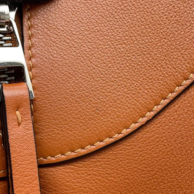 Loewe hammock Brown387.30.S35 Leather Size Small in Leather from GALLERY RARE, photo 7 of 18
