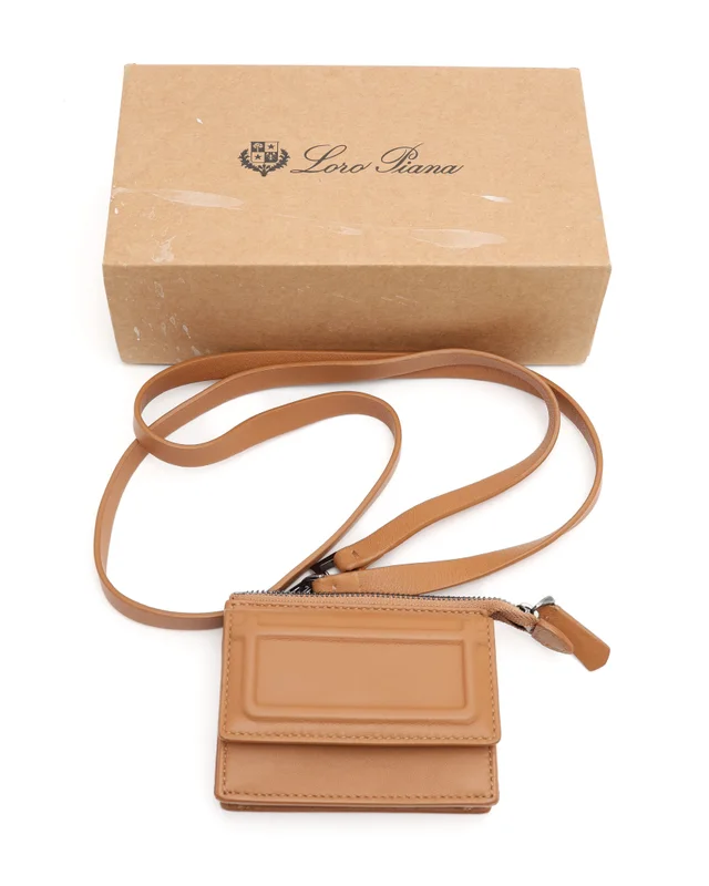 Loro Piana Card Holder in Leather from A Retro Tale, photo 7 of 7