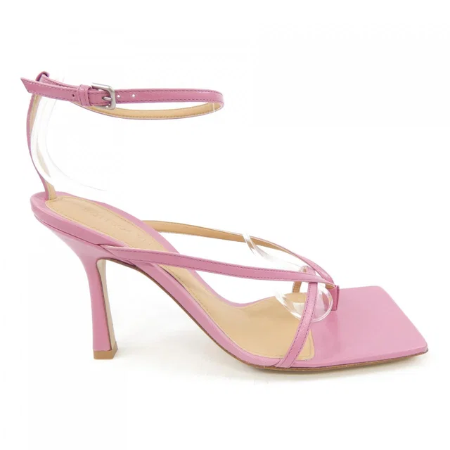 Bottega Veneta Leather Sandals in Leather from LuxUness