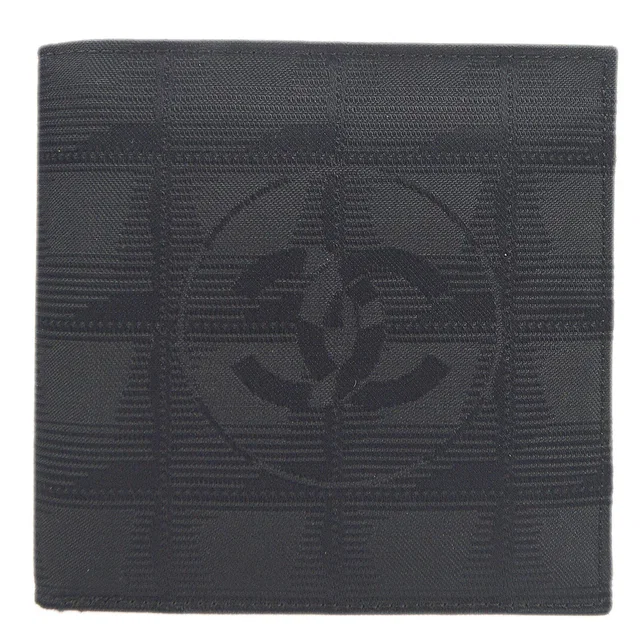 Chanel 2001-2003 Black New Travel Line Bifold Wallet Purse in Black Nylon from AMORE Vintage Tokyo