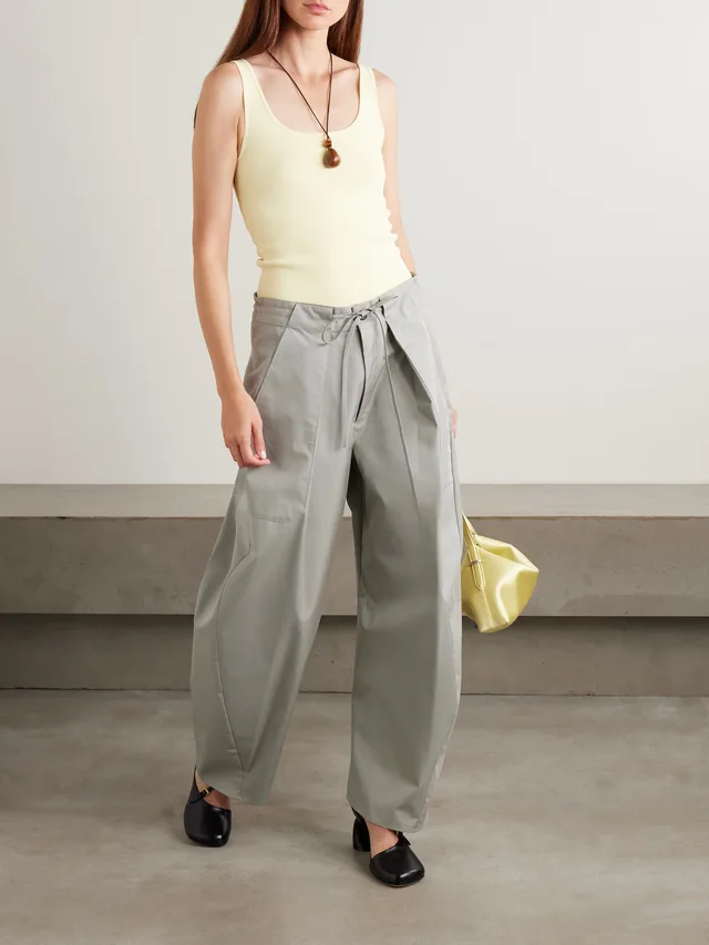 KALLMEYER Clemence pleated cotton-blend twill barrel-leg pants in Grey, photo 2 of 2 from NET-A-PORTER (Canada)