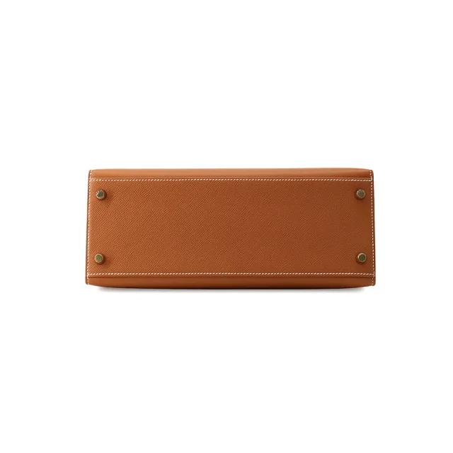 Hermès Kelly Sellier Gold Epsom Size 28 in Gold Epsom leather from GALLERY RARE, photo 4 of 12