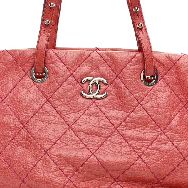 Chanel Glazed Calfskin Large On The Road Tote Pink in Pink Calfskin from FASHIONPHILE, photo 8 of 11