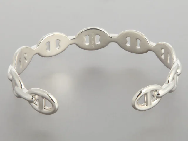 Hermès Sterling Silver Chaine d’Ancre Enchaînée Bracelet in Silver from Ann's Fabulous Finds, photo 4 of 5
