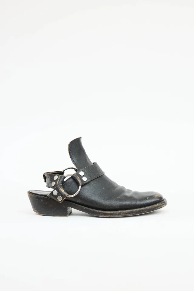 Balenciaga Distressed Santiago Mule in Leather from VSP Consignment