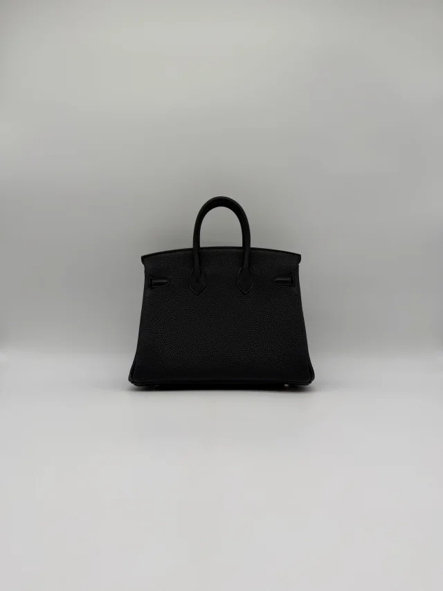 Hermès Birkin 25 Black Togo Palladium Hardware in Black Togo leather from Luxury Promise, photo 3 of 11