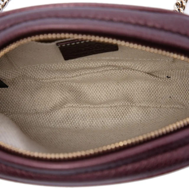 Purple Gucci Mini Metallic Pebbled Calfskin Soho Chain Crossbody in Purple Calfskin from Designer Revival, photo 2 of 2