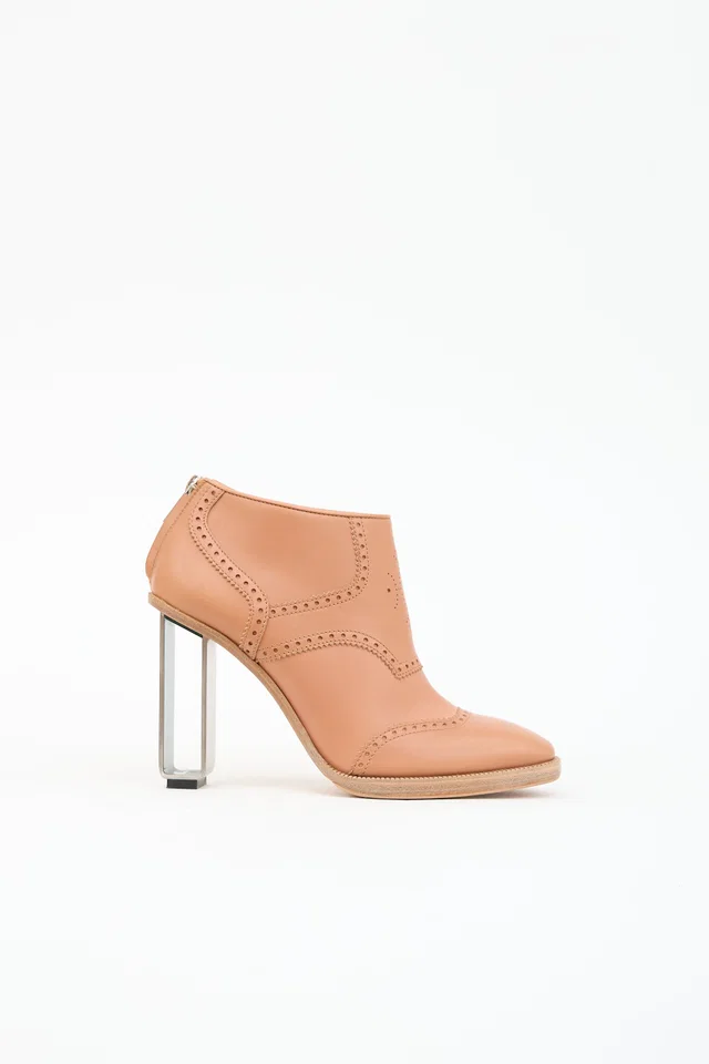 Hermès Leather Ankle Boot in Leather from VSP Consignment