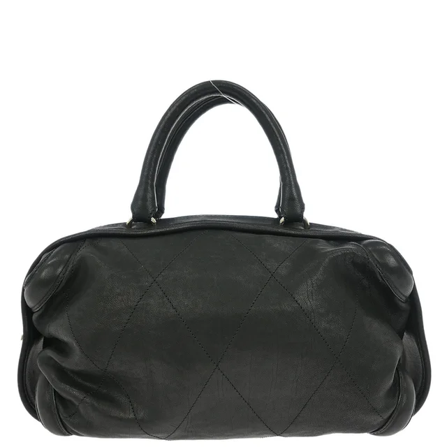 Chanel 2005-2006 Black Calfskin Handbag in Black Calfskin from AMORE Vintage Tokyo