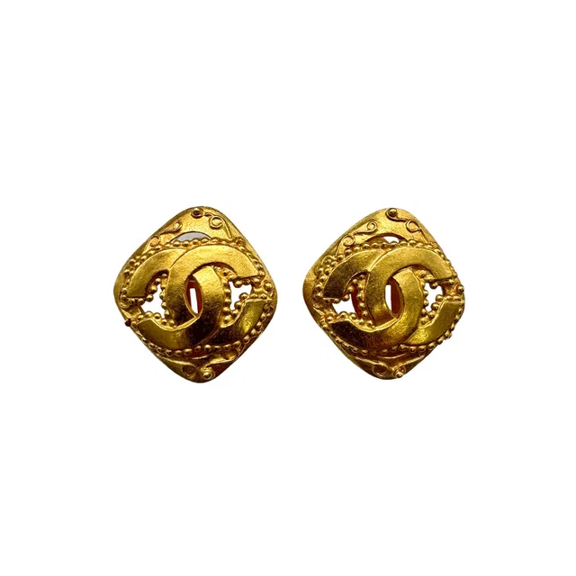 Chanel Vintage Earrings Cocomark Accessory 96A from Luxury Promise