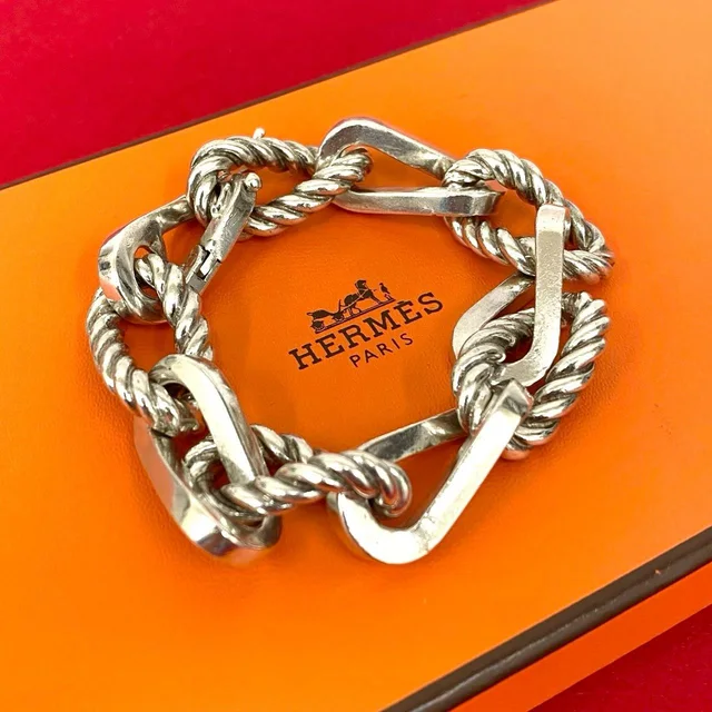 Hermès Chien Ball GM Bracelet 925 Sterling Silver Chain Bangle in Silver from The Reluxe