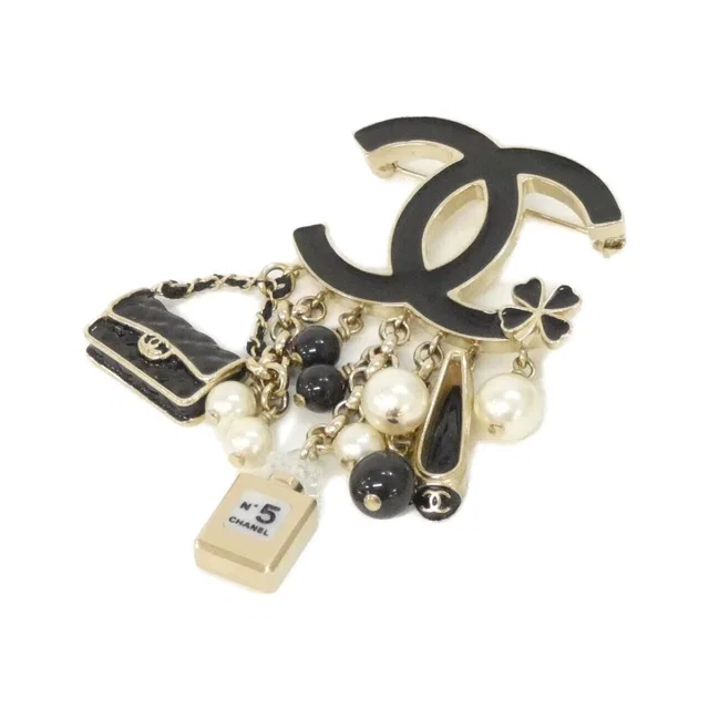 Chanel Brooch Gold in Gold from The Reluxe