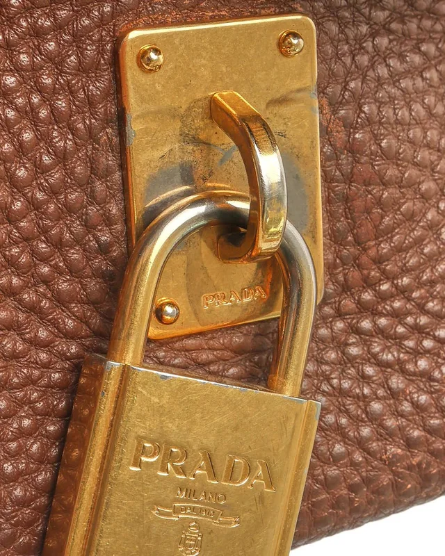 Prada Vitello Daino Bauletto Bag in Leather from A Retro Tale, photo 7 of 10