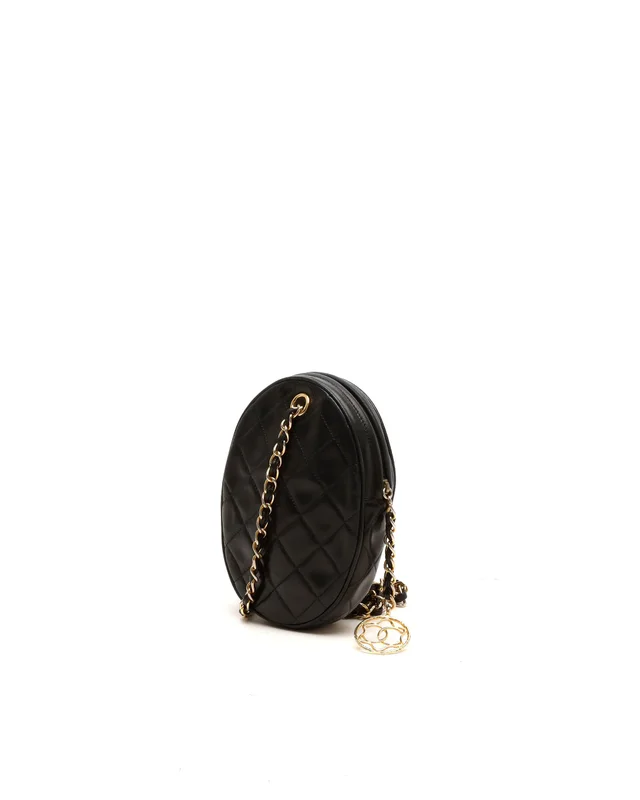 Chanel Oval Chain Clutch Bag in Lambskin from A Retro Tale, photo 2 of 2