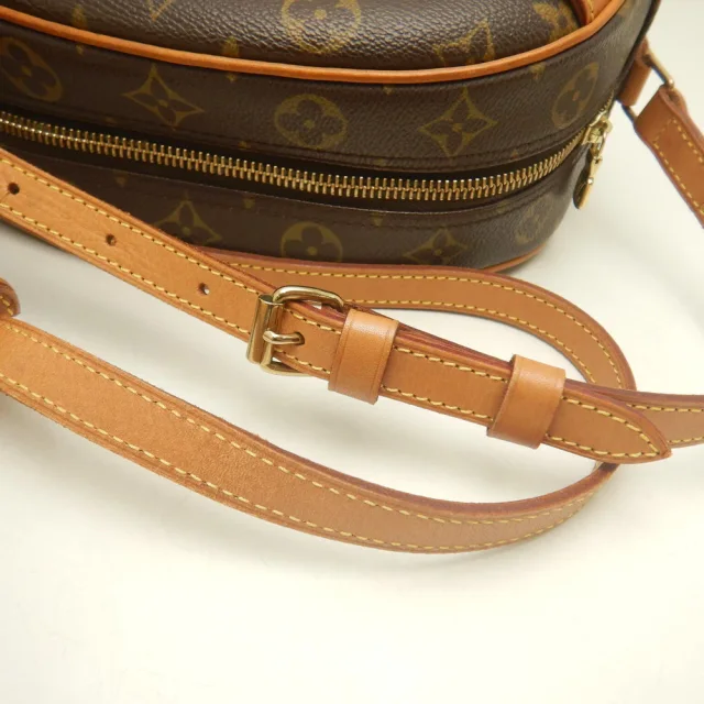 Louis Vuitton Monogram Shoulder Bag in Brown Canvas from LuxUness, photo 7 of 19