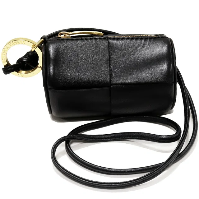 Bottega Veneta Calf Cassette 2way Pouch 755205 in Calfskin from LuxUness