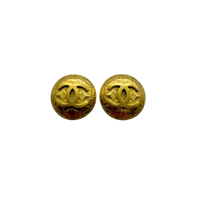 Chanel Vintage Earrings Cocomark Gold Accessory 95P in Gold from Luxury Promise