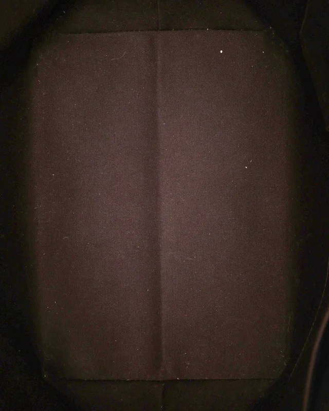 Louis Vuitton Vernis Bellevue MM Tote Bag in Leather from A Retro Tale, photo 7 of 8