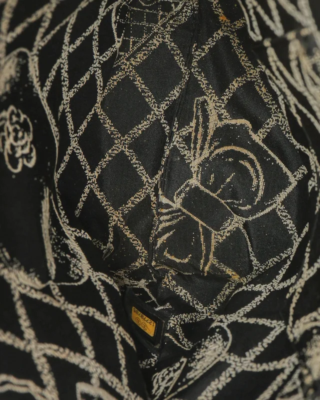 Chanel 2008s Small Vertical Shopping Tote Bag in Leather from A Retro Tale, photo 8 of 9