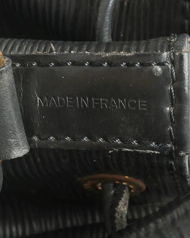 Louis Vuitton Epi Noé Petit Bag in Leather from A Retro Tale, photo 8 of 11