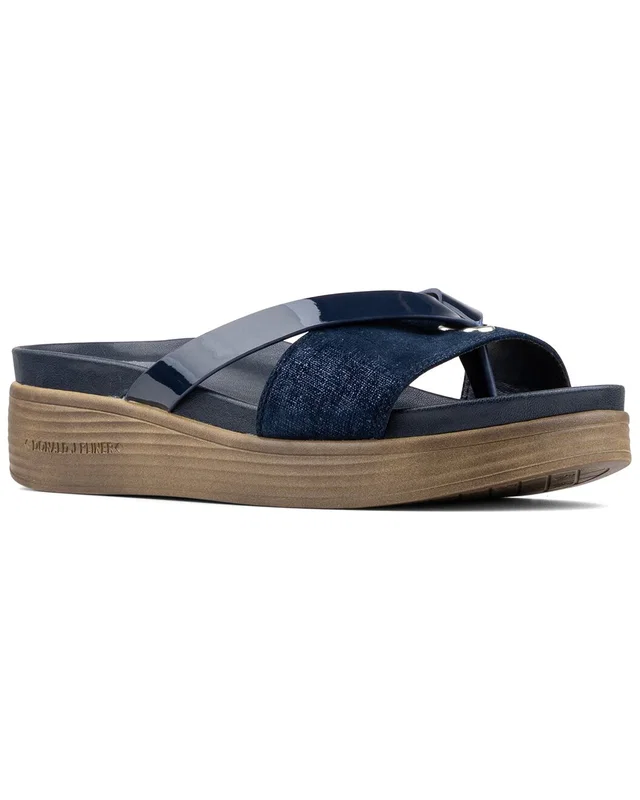 Donald Pliner Farrah Leather Sandal, image 1 of 1 from Gilt