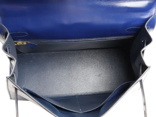 Hermès Vintage Blue Sapphire Box Calfskin Kelly 32 in Blue Calfskin from Ann's Fabulous Finds, photo 2 of 2