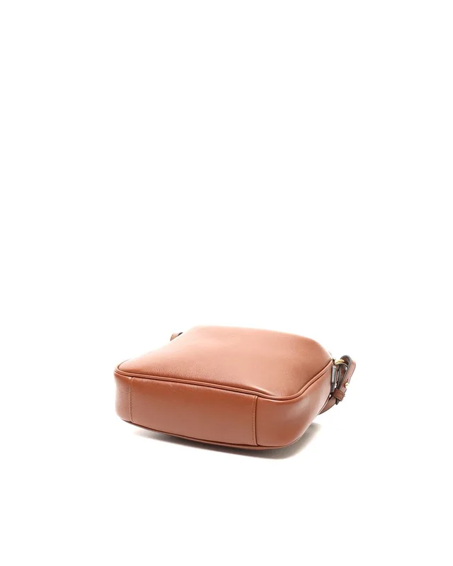 Gucci Small Diana Bamboo Bag in Leather from A Retro Tale, photo 6 of 9