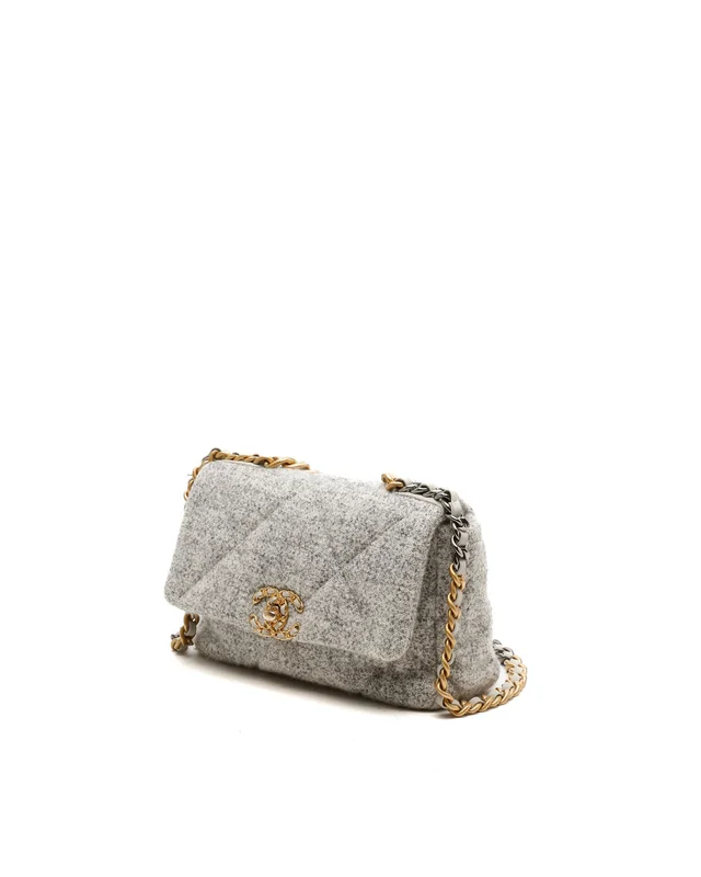 Chanel 19 Wool Flap Bag in Wool from A Retro Tale, photo 2 of 9