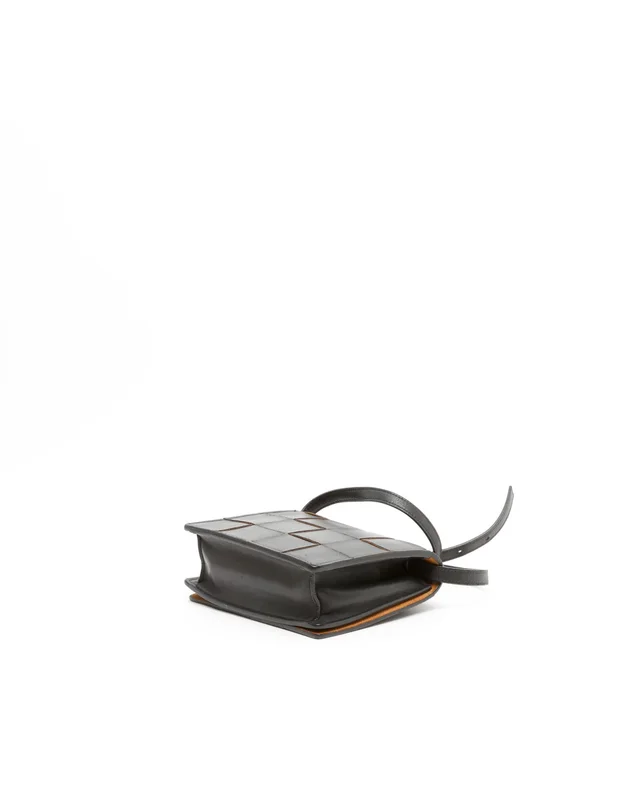 Bottega Veneta Small Cassette Bag in Leather from A Retro Tale, photo 4 of 11
