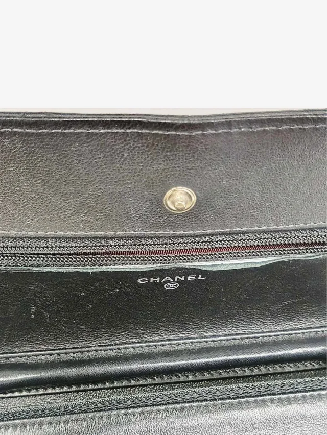 Chanel Black 2018 lambskin quilted Wallet On Chain in Black Lambskin from Sign of the Times, photo 15 of 16