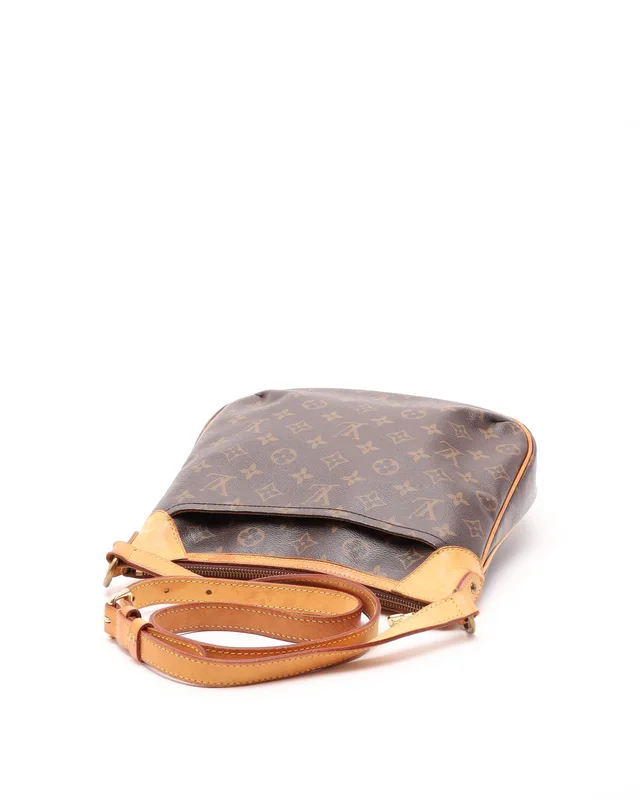 Louis Vuitton Monogram Odeon PM Bag in Coated canvas from A Retro Tale, photo 5 of 11