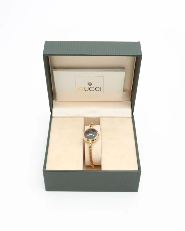 Gucci Bangle 20mm Ladies Watch from A Retro Tale, photo 2 of 8