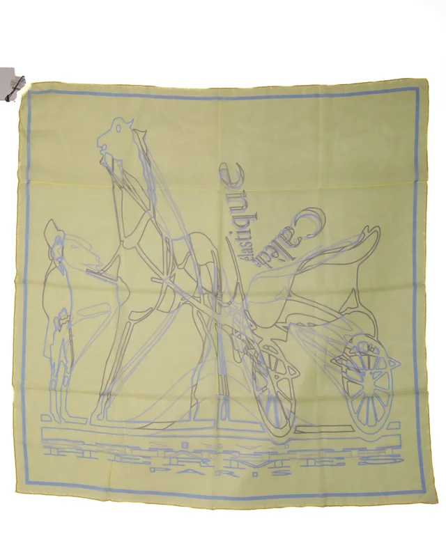 Hermès Carré 90 Caléche Élastique Silk Scarf in Silk from A Retro Tale, photo 2 of 2