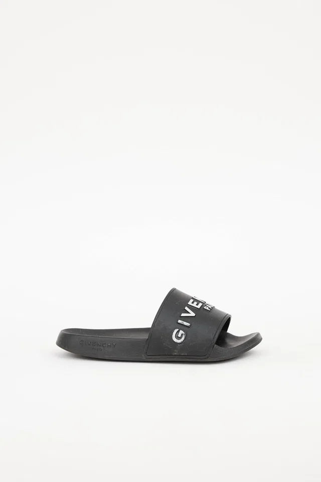 Givenchy Kids Logo Slide in Leather from VSP Consignment