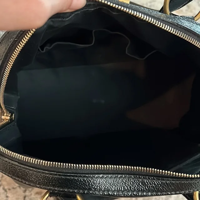 Saint Laurent Muse Shoulder Bag - Patent Leather - Large in black Patent leather from Poshmark, photo 5 of 5