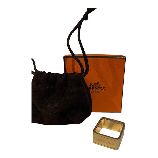 Hermès Scarf Ring - Gold in Gold from Luxury Promise