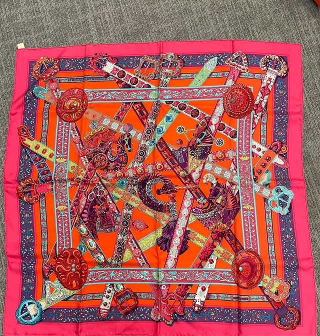 Hermès 90* Silk Scarf in Silk from Luxury Promise