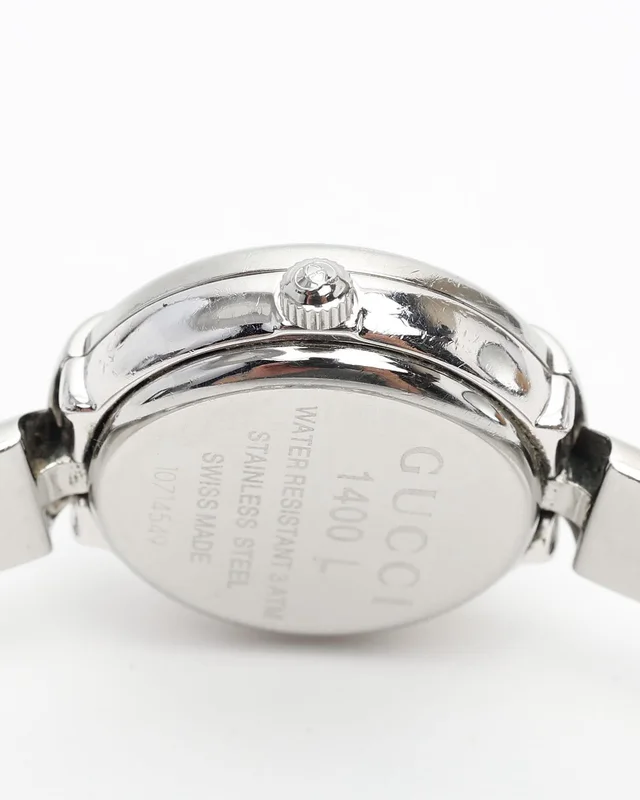 Gucci 1400L Bangle 26mm Watch from A Retro Tale, photo 5 of 8