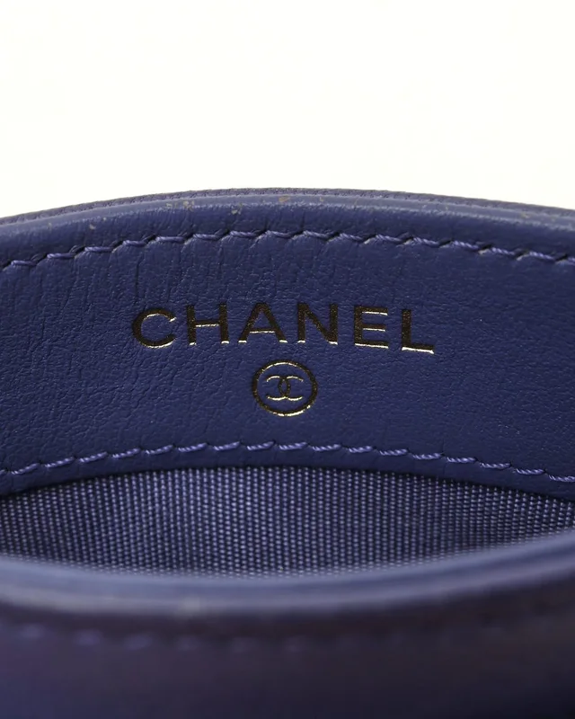 Chanel 19 Card Holder in Leather from A Retro Tale, photo 5 of 5