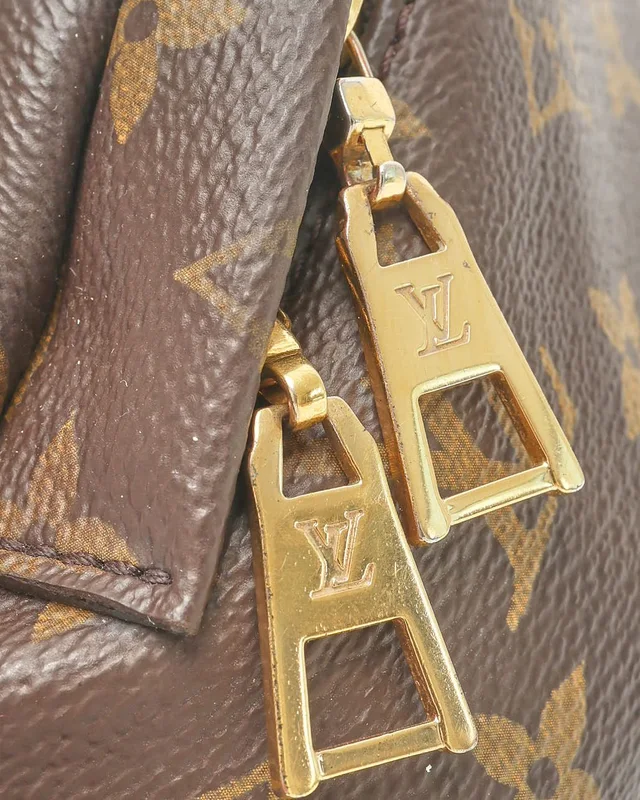 Louis Vuitton Monogram Bum Bag in Coated canvas from A Retro Tale, photo 6 of 10