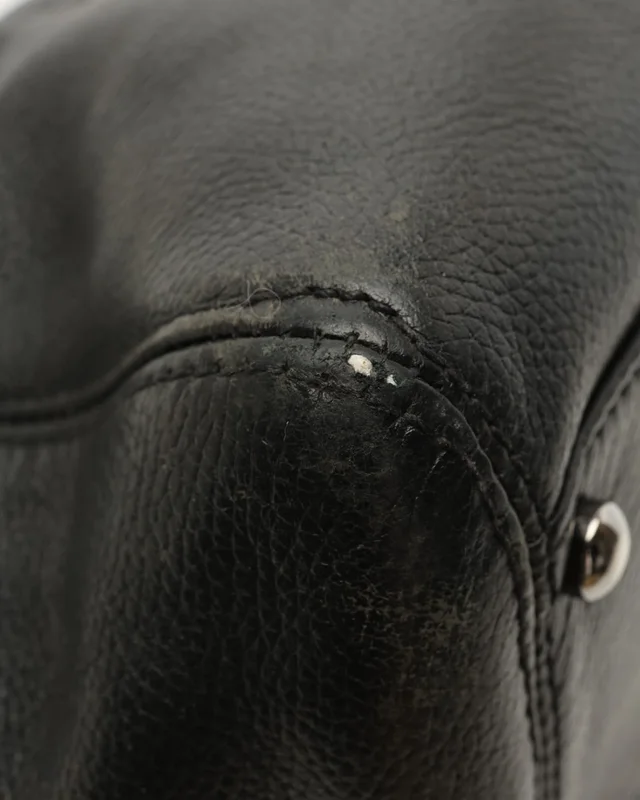Chanel Reissue 2.55 Cerf Tote Bag in Caviar leather from A Retro Tale, photo 6 of 12