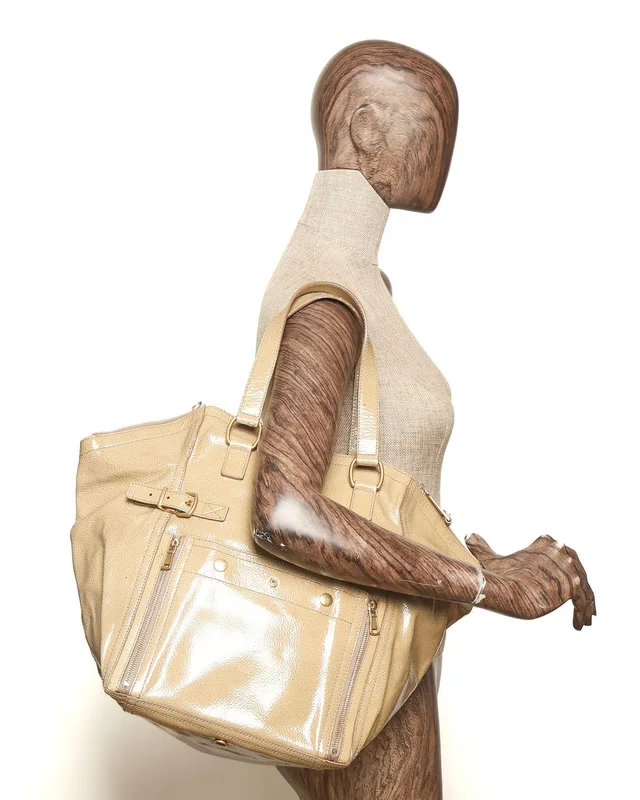 Saint Laurent Rive Gauche Patent Tote Bag in Patent leather from A Retro Tale, photo 9 of 9