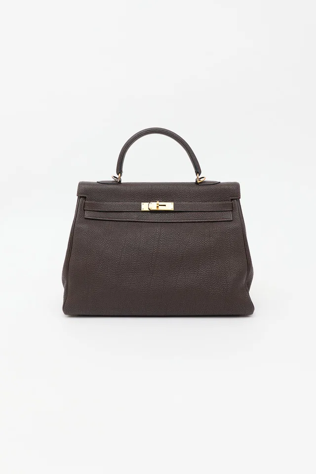 Hermès 2003 Chocolat Togo Kelly Retourne 35 Bag in Togo leather from VSP Consignment