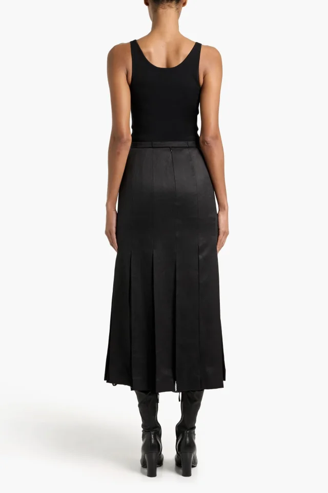 Gabriela Hearst Edith Pleated Linen-Twill and Crocheted Silk Midi Skirt in Black, photo 3 of 4 from THE OUTNET