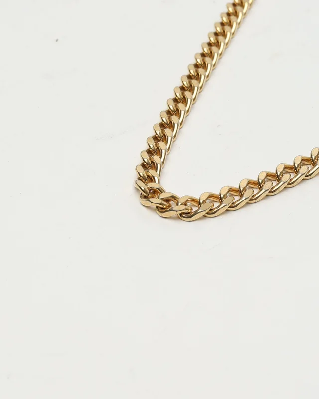 Givenchy Chain Necklace in Gold from A Retro Tale, photo 3 of 4
