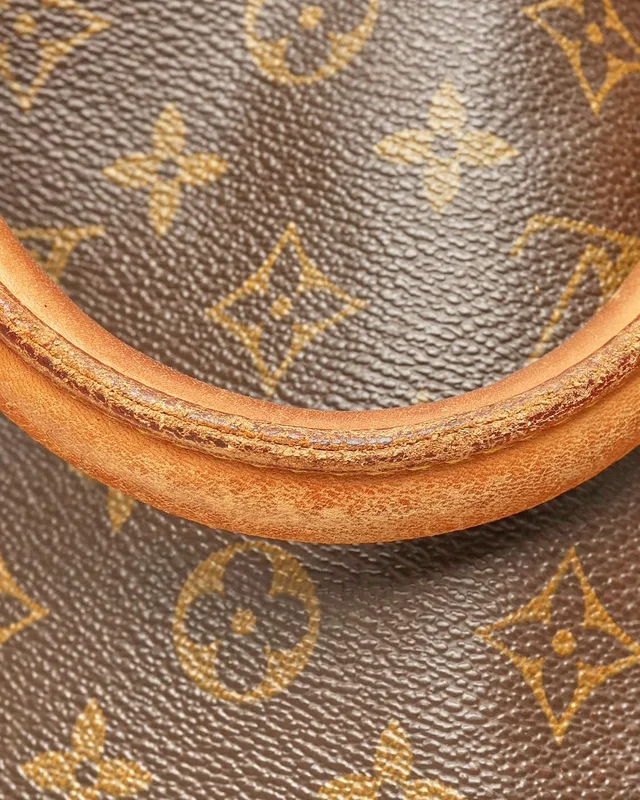 Louis Vuitton Monogram Keepall Bandoulière 50 Weekend Bag in Coated canvas from A Retro Tale, photo 7 of 13