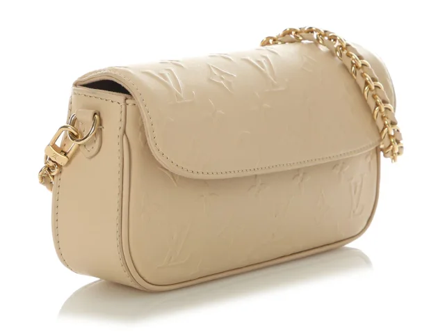 Louis Vuitton Cream Monogram Empreinte Ivy Wallet On Chain in White Leather from Ann's Fabulous Finds, photo 5 of 9